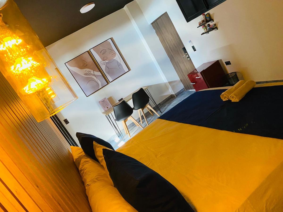 Hotel Calle Real - Inn أغواتشيكا المظهر الخارجي الصورة