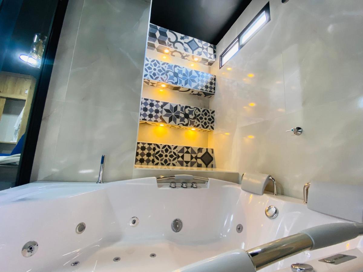 Hotel Calle Real - Inn أغواتشيكا المظهر الخارجي الصورة